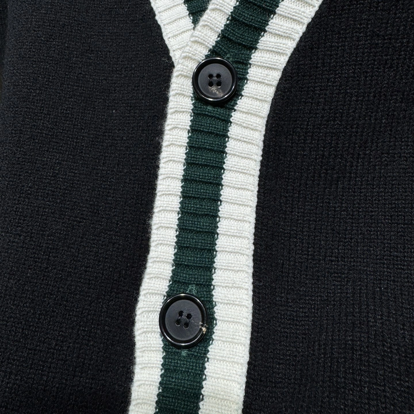 wg.luxury-- 4o835& wool embroidery item: E-F453I2830